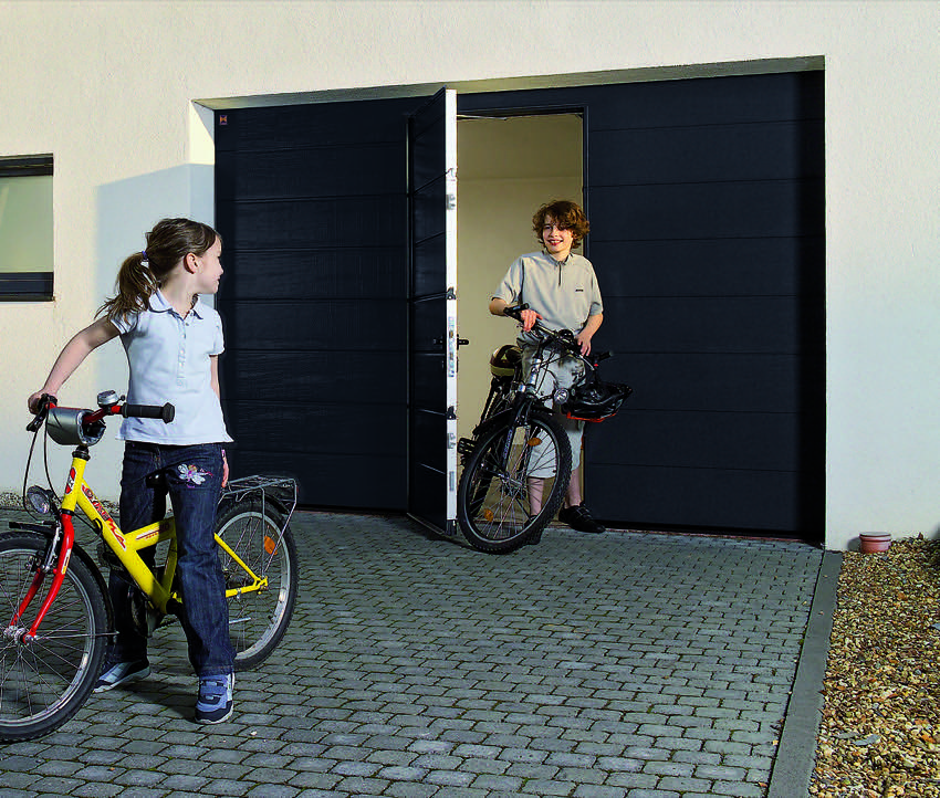2-3-side-hinged-sectional-garage door